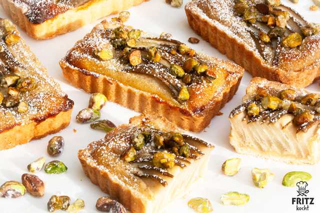 Birnen Tarte mit Pistazien