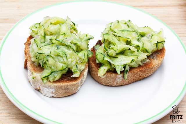Zucchini-Bruschetta
