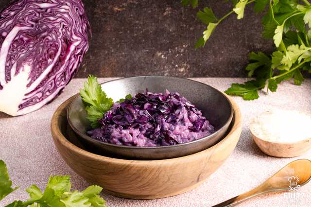 Rotkohl Risotto, cremig, aromatisch + farbenfroh