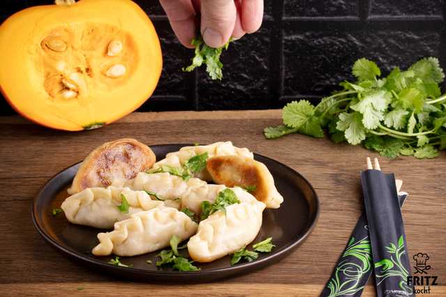 Kürbis Gyoza