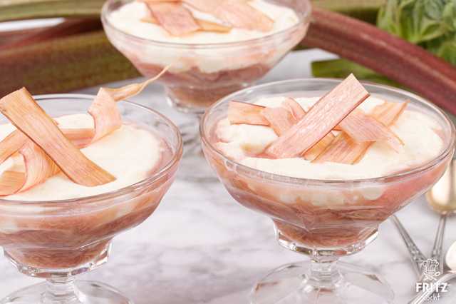 Rhabarber Dessert