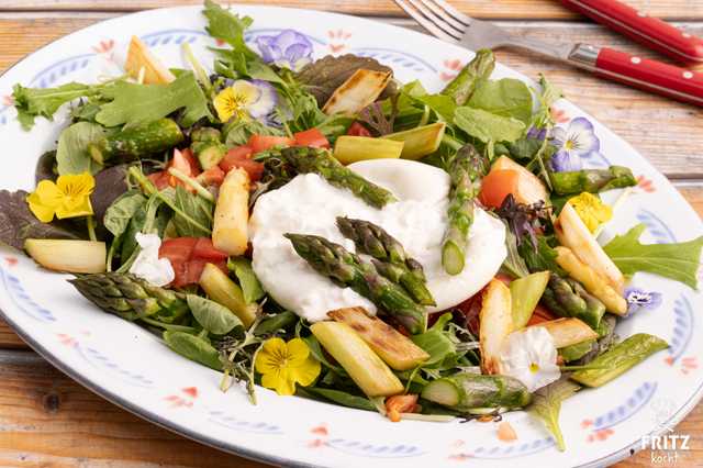 Salat Spargel und Burrata
